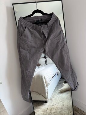 Kith Men's Cargo Joggers in Grey
